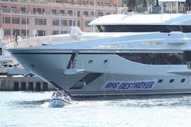 Philip Green's yacht was re-named 'The BHS Destroyer' by comedian Lee Nelson